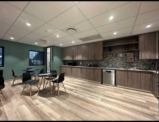 120M² CO-WORKING SPACE TO LET IN CENTURION CENTRAL